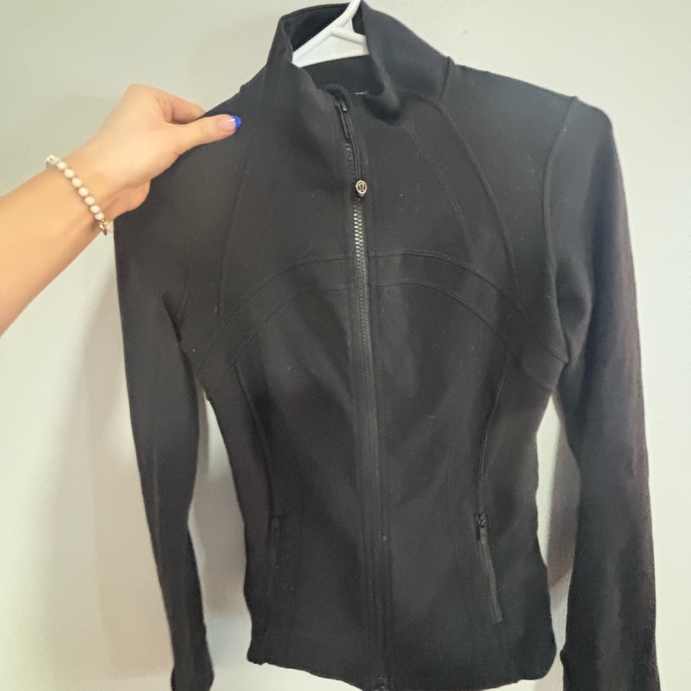 Lululemon define jacket
Good condition
Haven’t worn in awhile so decided to sell
